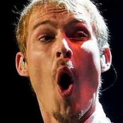 Daniel Johns age