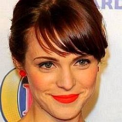 Tamla Kari age