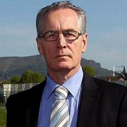 Gerry Kelly age