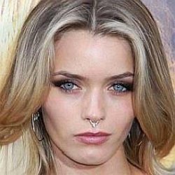 Abbey Lee Kershaw age