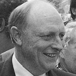 Neil Kinnock age