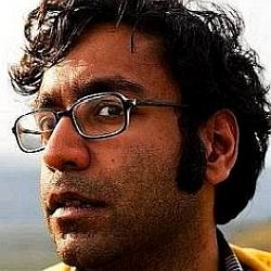 Hari Kondabolu age