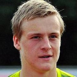 Felix Kroos age