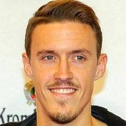 Max Kruse age