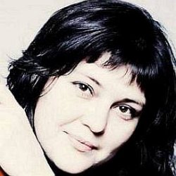 Irina Kulikova age