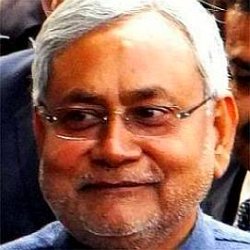 Nitish Kumar age