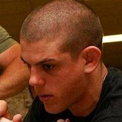 Joe Lauzon age