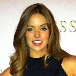 Robyn Lawley age