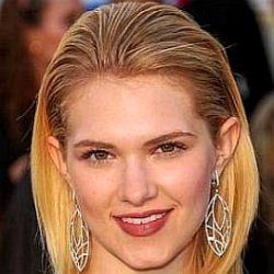 Claudia Lee age