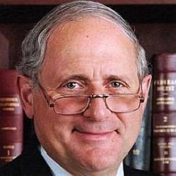 Carl Levin age