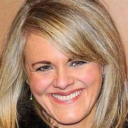 Sally Lindsay age