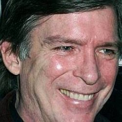 Kurt Loder age