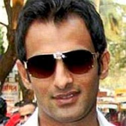 Shoaib Malik age