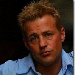 Louis Mandylor age