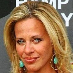 Dina Manzo age