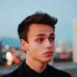 Jonah Marais age