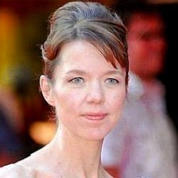 Anna Maxwell Martin age