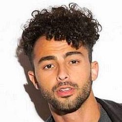 Zach Matari age