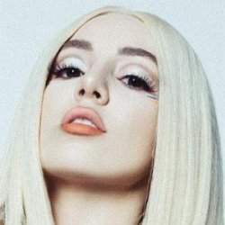 Ava Max age