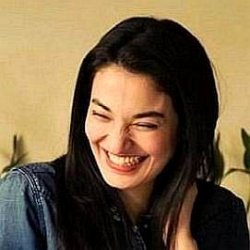 Muniba Mazari age