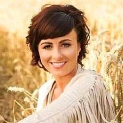 Lisa McHugh age