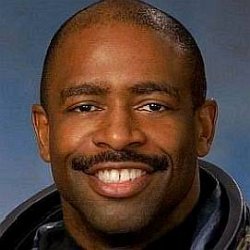 Leland Melvin age