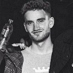 Tom Misch age