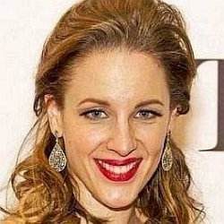 Jessie Mueller age