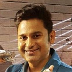 Manoj Muntashir age