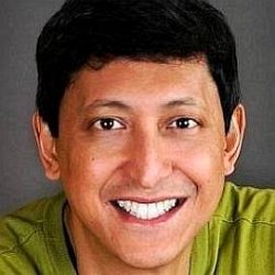 Dan Nainan age