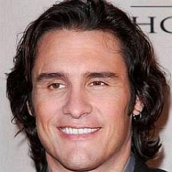 Joe Nichols age