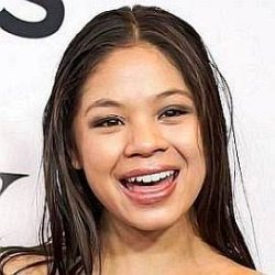 Eva Noblezada age