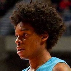 Lucas Nogueira age