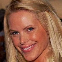 Gena Lee Nolin age