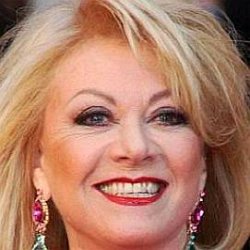 Elaine Paige age