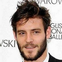 Roo Panes age