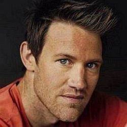 Eddie Perfect age