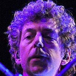 Simon Phillips age