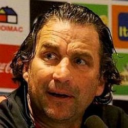 Juan Antonio Pizzi age