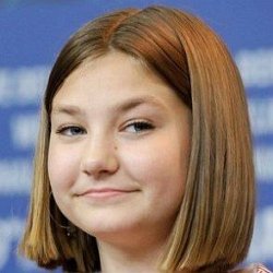 Anna Pniowsky age