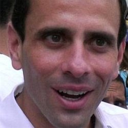 Henrique Capriles Radonski age