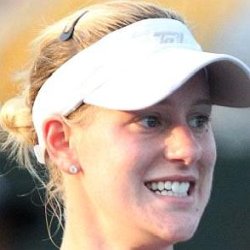 Alison Riske age