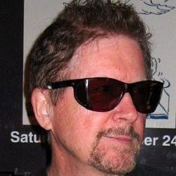 Tom Robbins age