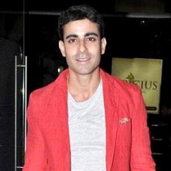 Gautam Rode age