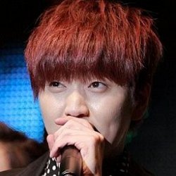 Sandeul age