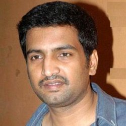 Santhanam age