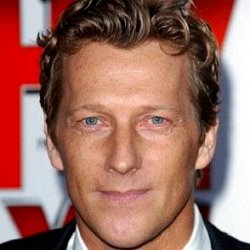 Magnus Scheving age