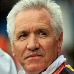 Tom Sermanni age