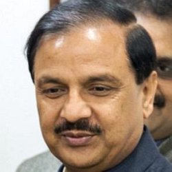 Mahesh Sharma age