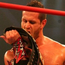 Alex Shelley age